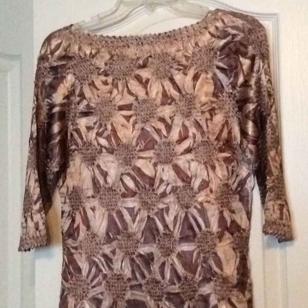 Blouse - Picture 3 of 3